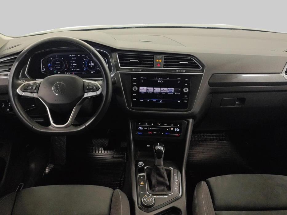 VOLKSWAGEN Tiguan 2021