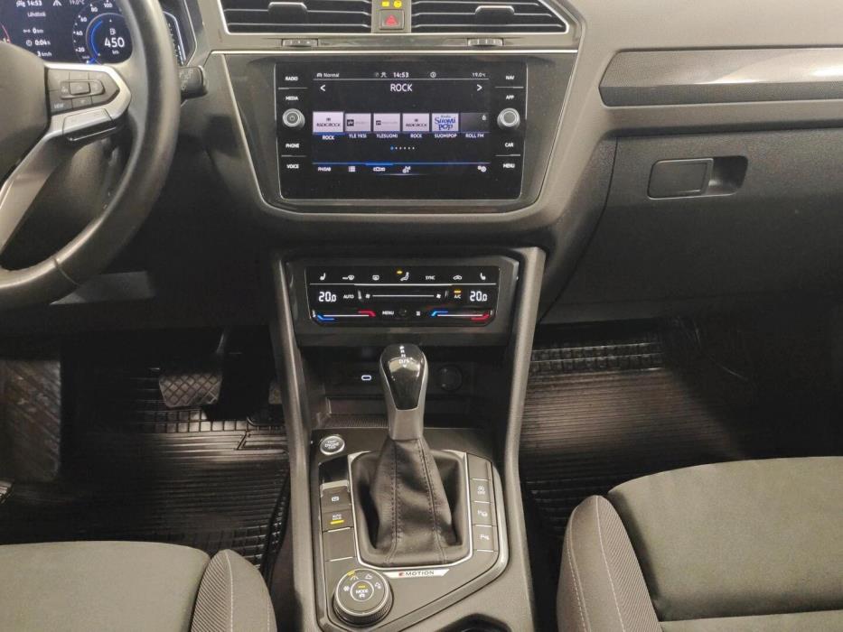 VOLKSWAGEN Tiguan 2021