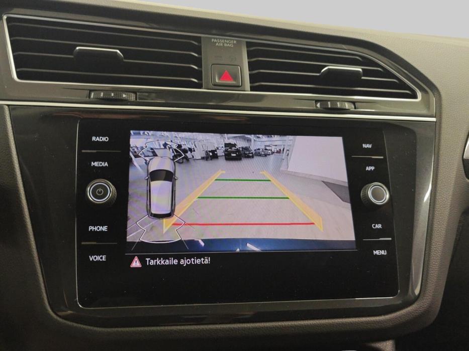 VOLKSWAGEN Tiguan 2021
