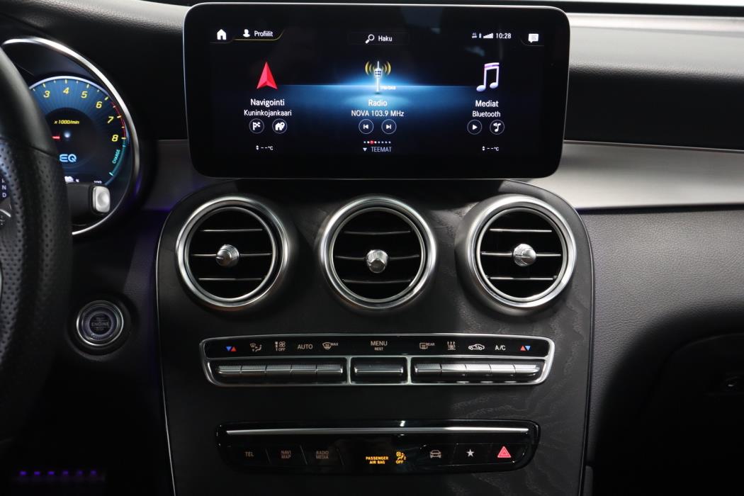 MERCEDES-BENZ GLC 2020