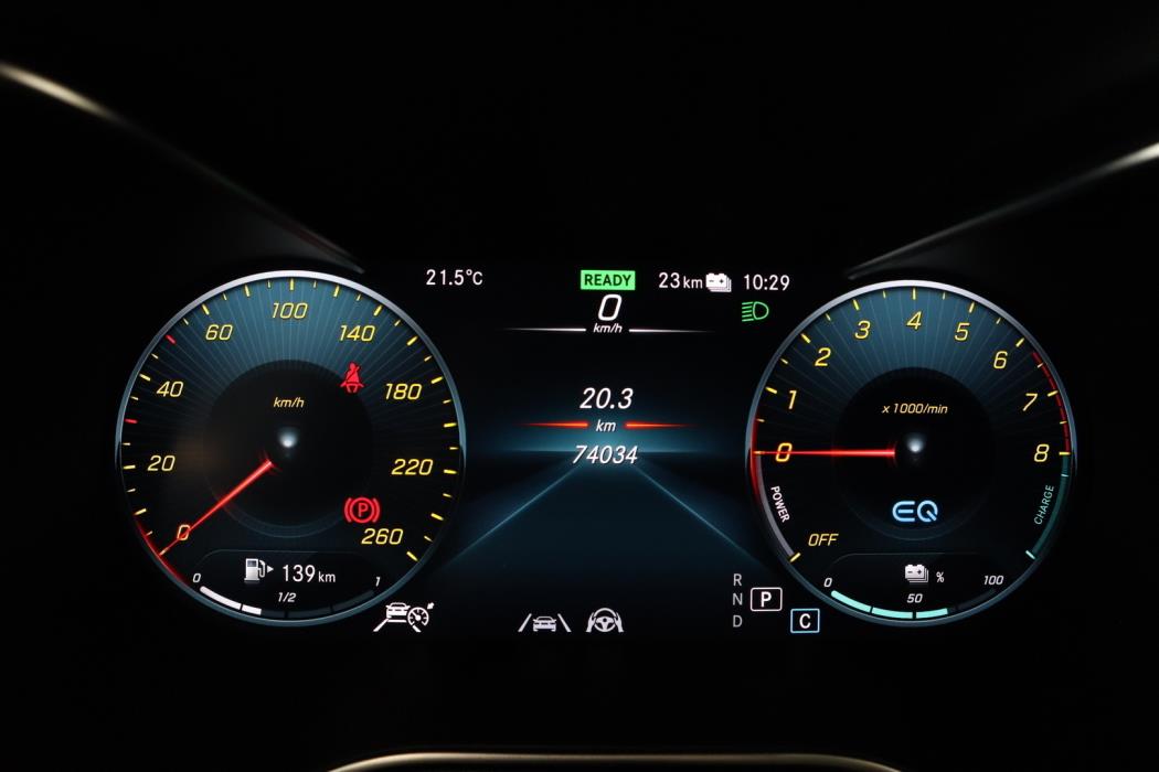 MERCEDES-BENZ GLC 2020