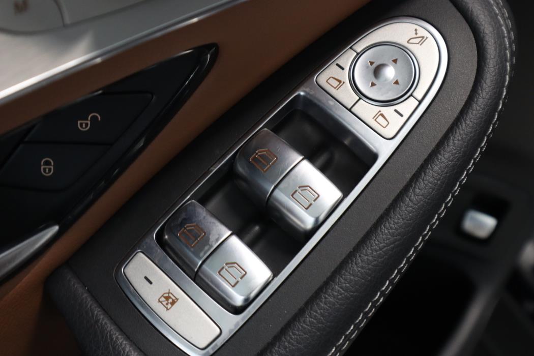 MERCEDES-BENZ GLC 2020