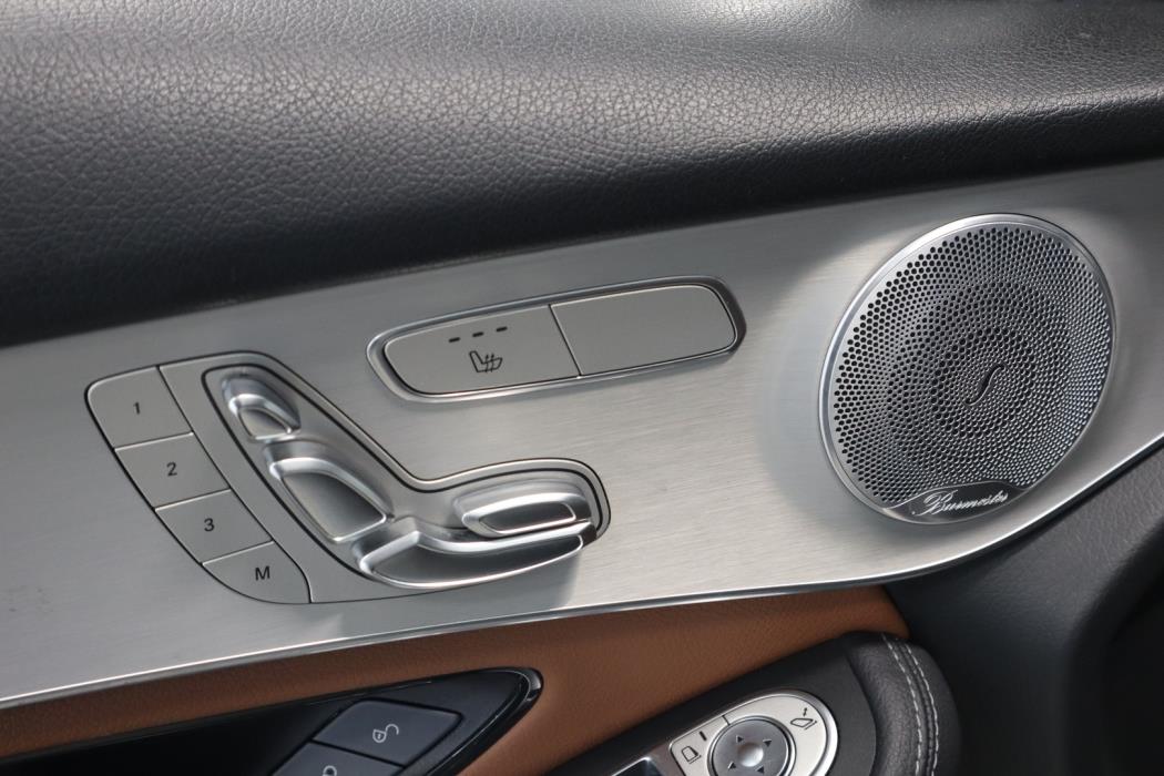 MERCEDES-BENZ GLC 2020