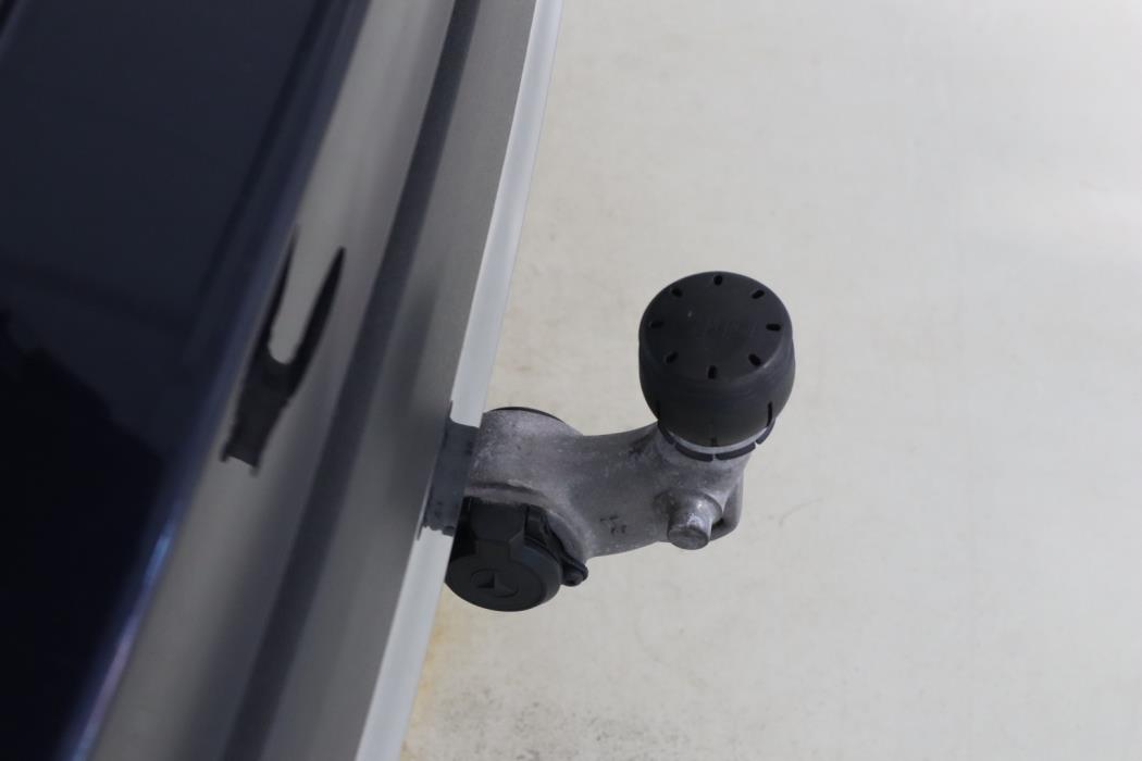 MERCEDES-BENZ GLC 2020