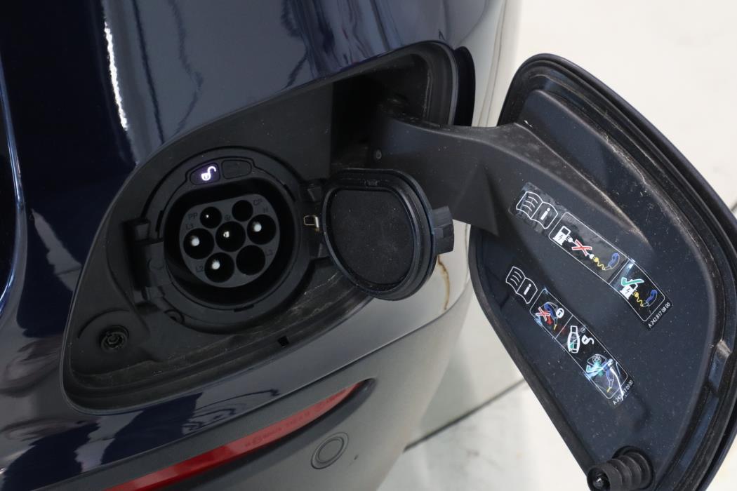 MERCEDES-BENZ GLC 2020