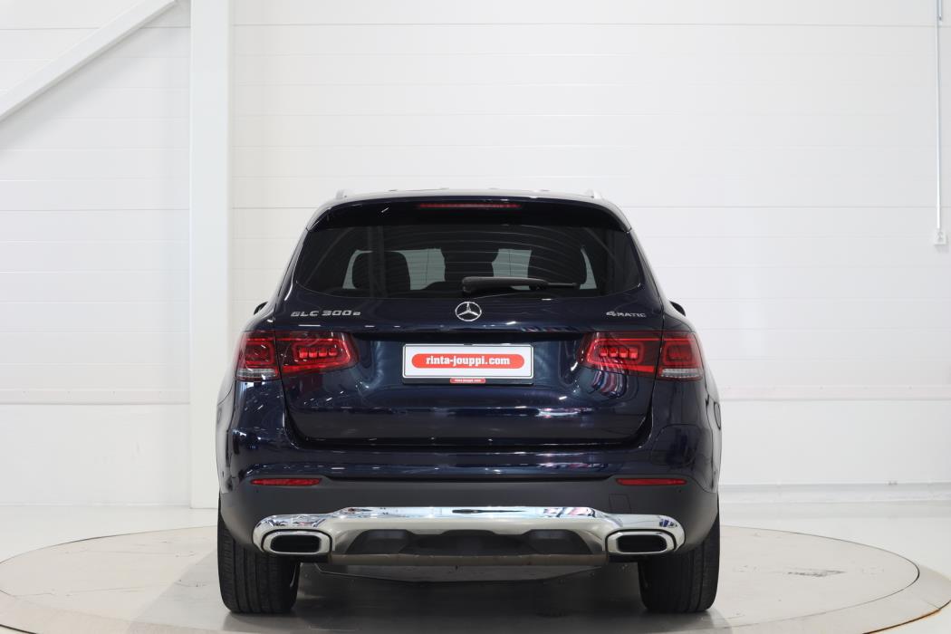 MERCEDES-BENZ GLC 2020