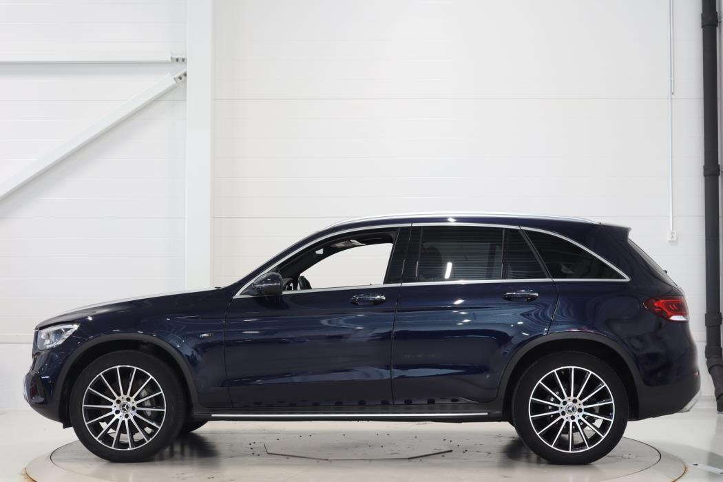 MERCEDES-BENZ GLC 2020