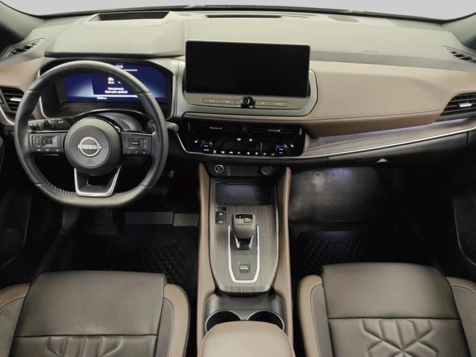 NISSAN Qashqai 2025
