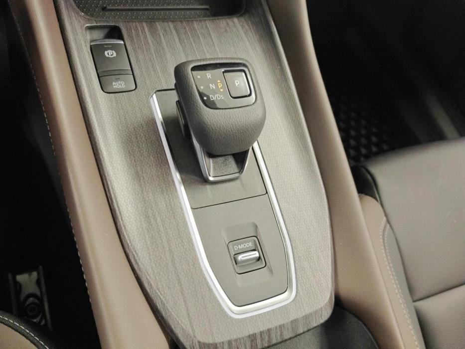 NISSAN Qashqai 2025