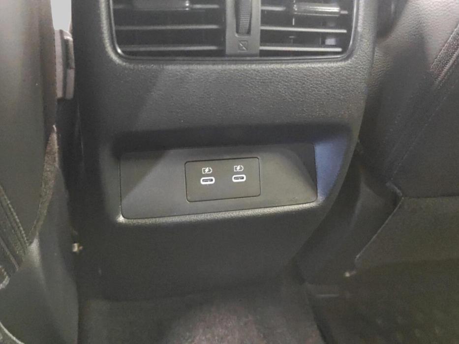 NISSAN Qashqai 2025