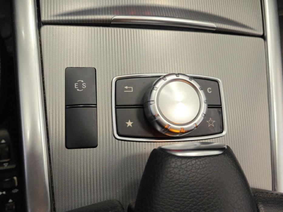 MERCEDES-BENZ E 2015