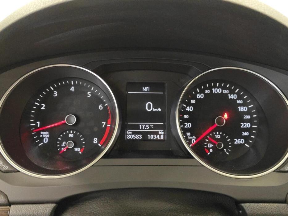 VOLKSWAGEN Jetta 2017