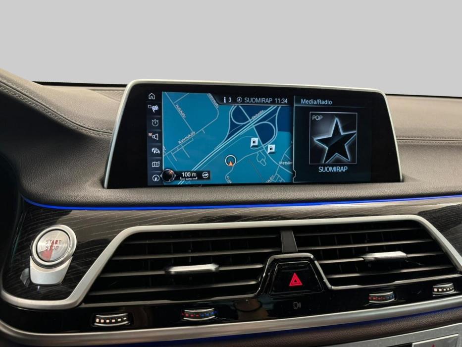 BMW 740 2017