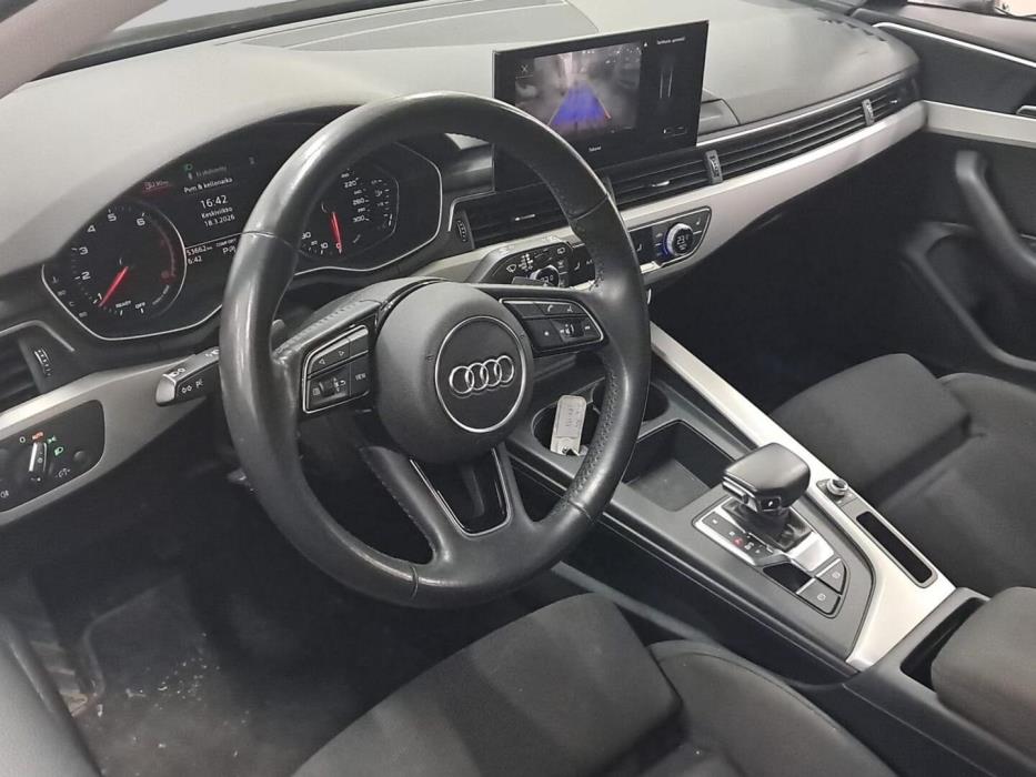 AUDI A4 2020