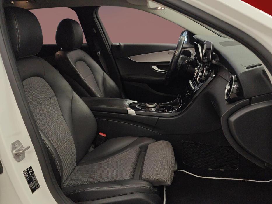 MERCEDES-BENZ C 2020