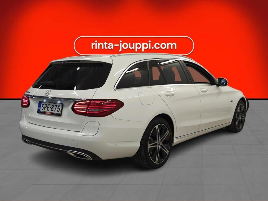 MERCEDES-BENZ C 2020