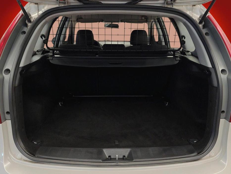 HYUNDAI i30 2010