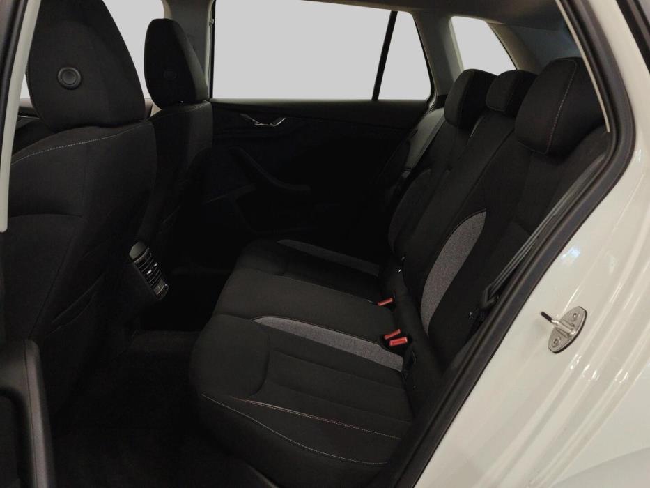 SKODA KAMIQ 2025