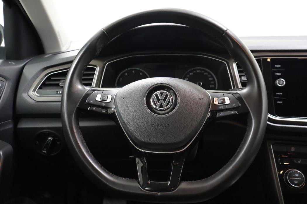 VOLKSWAGEN T-Roc 2019