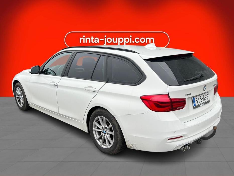 BMW 320 2019