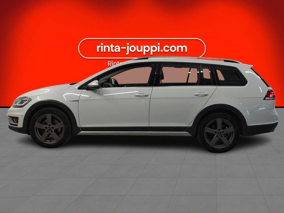 VOLKSWAGEN Golf 2020