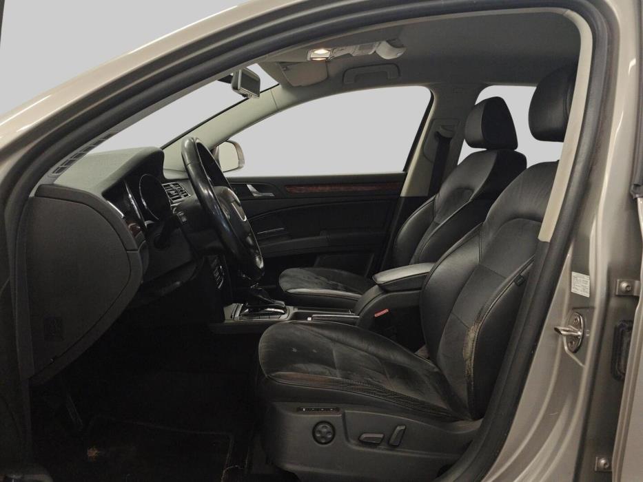 SKODA Superb 2010