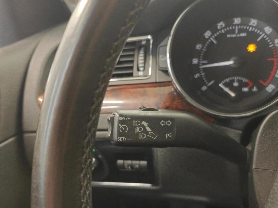SKODA Superb 2010