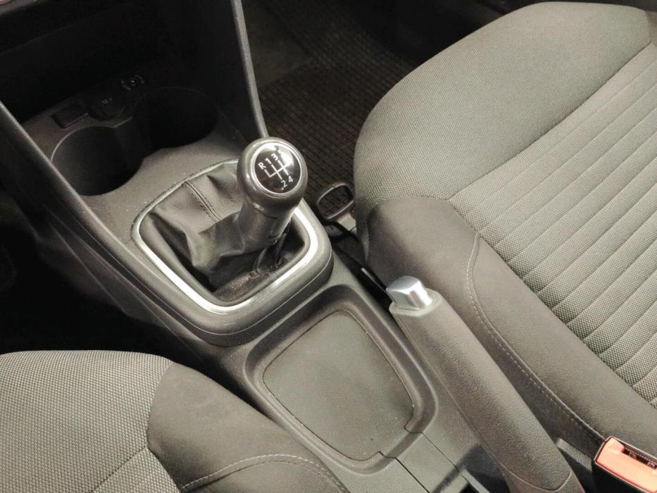 VOLKSWAGEN Polo 2010