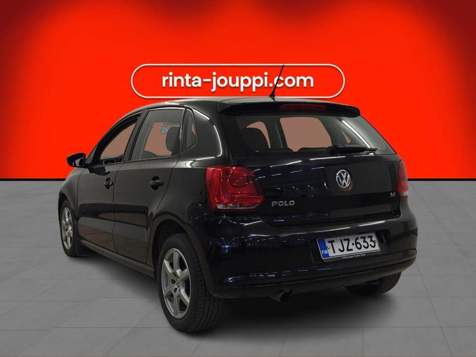 VOLKSWAGEN Polo 2010