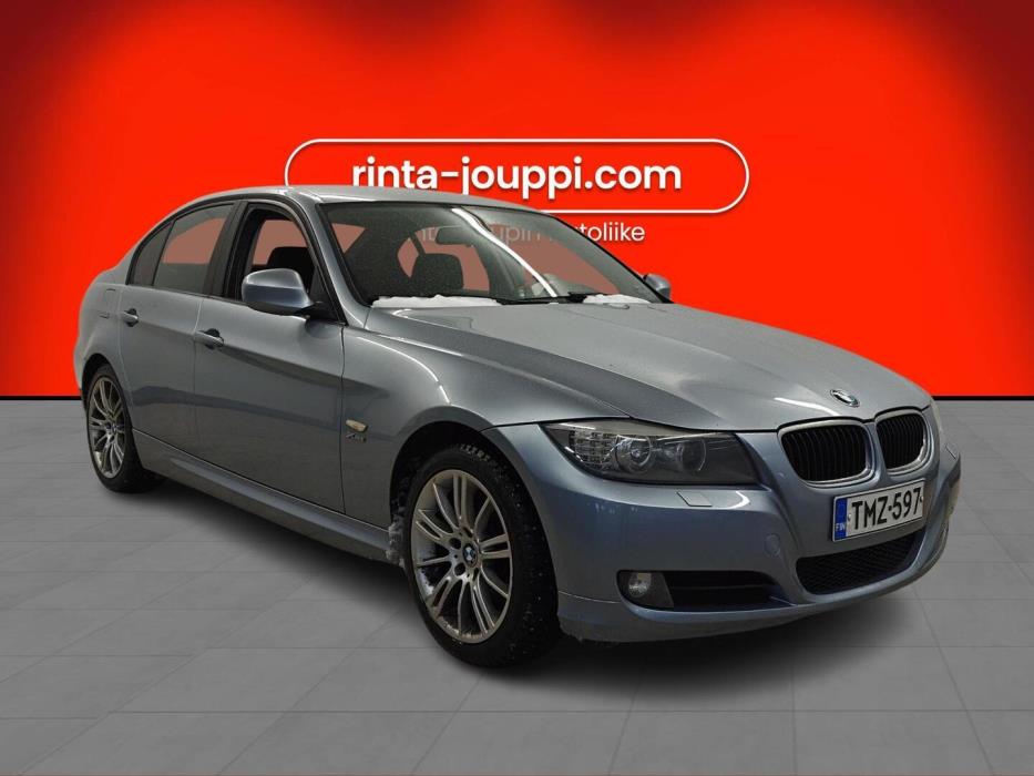 BMW 320 2011