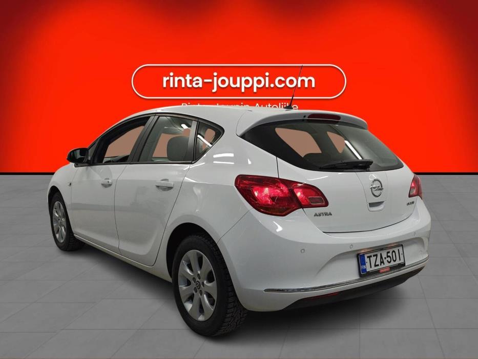 OPEL Astra 2013