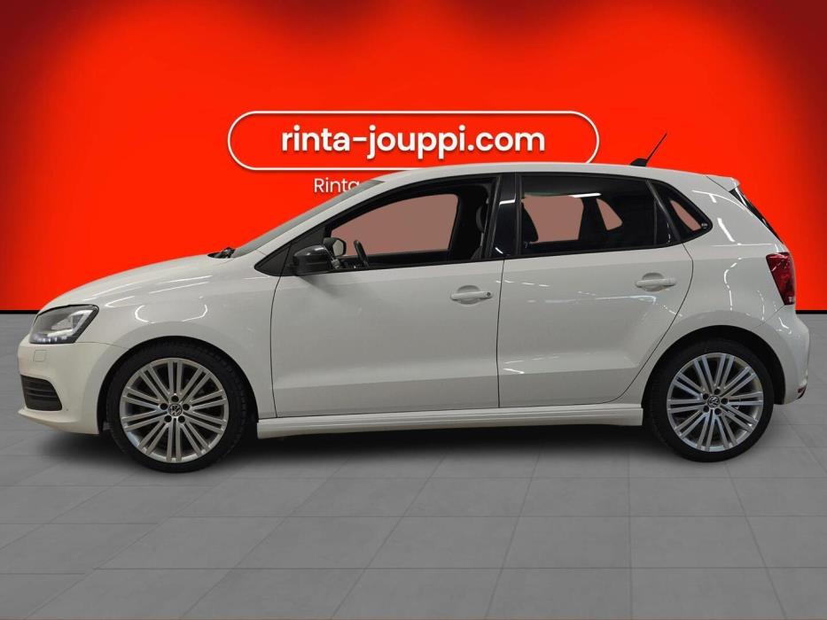 VOLKSWAGEN Polo 2014