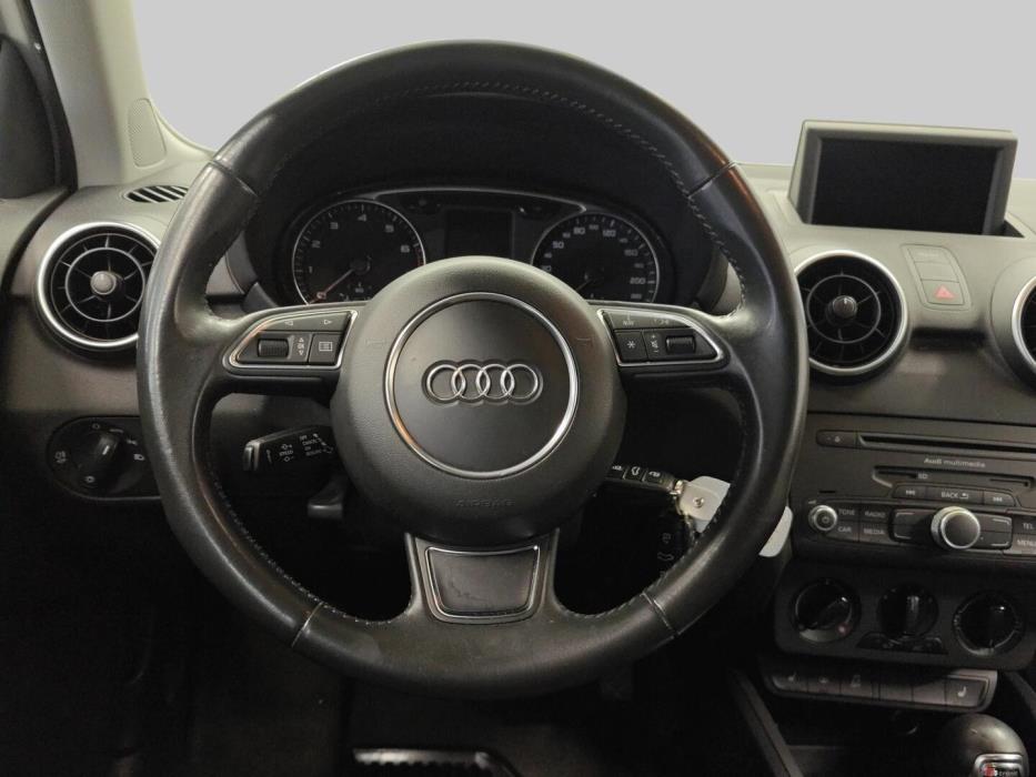 AUDI A1 2014