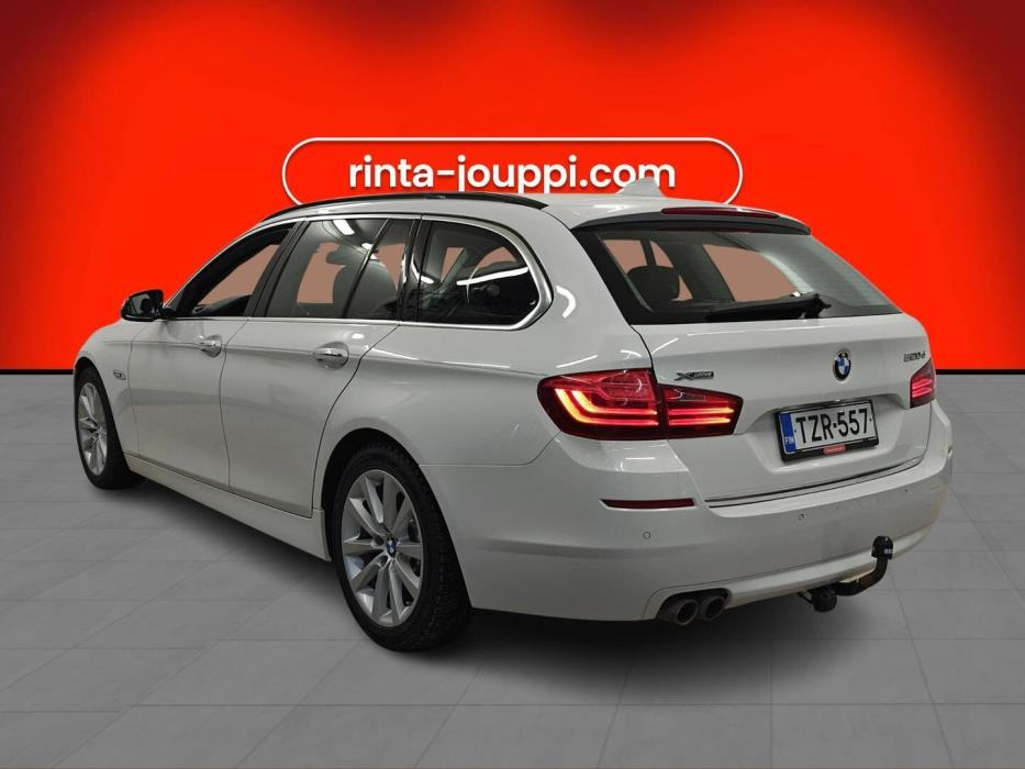 BMW 520 2015