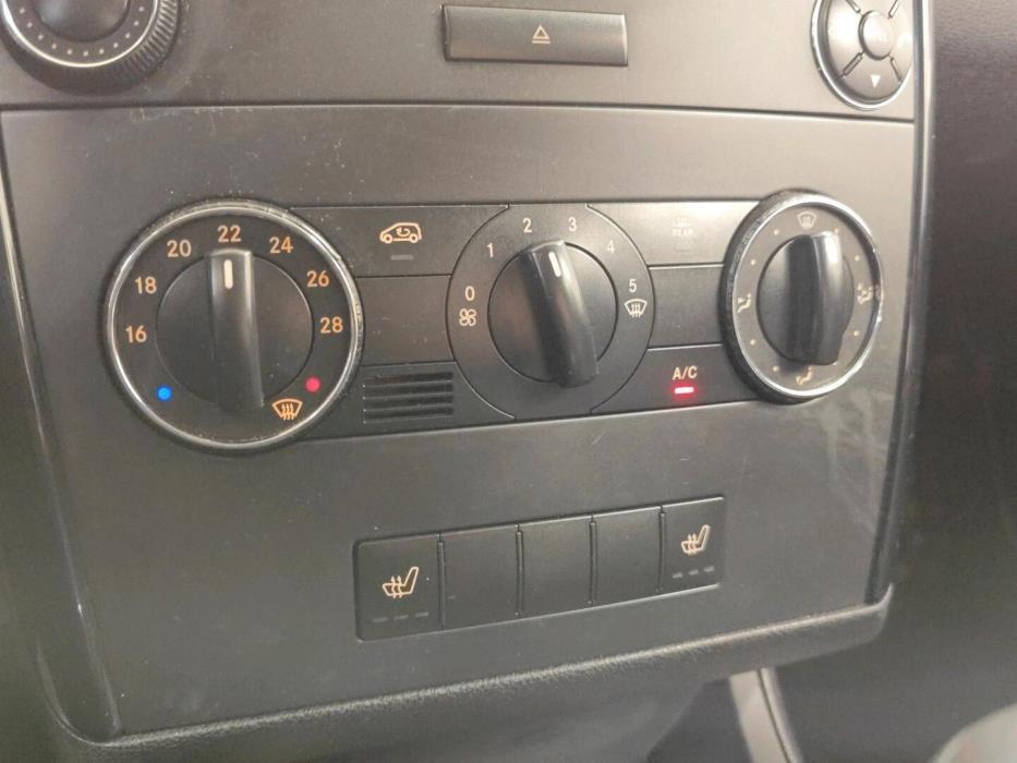 MERCEDES-BENZ A 2007