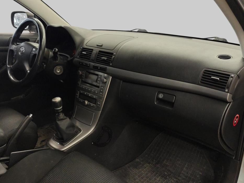 TOYOTA Avensis 2008