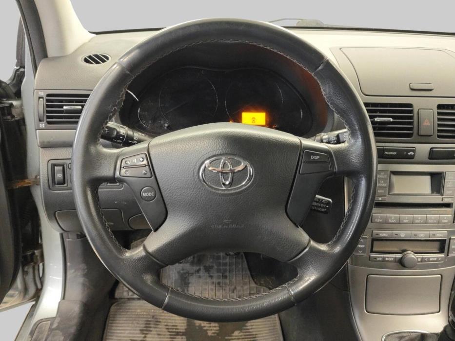 TOYOTA Avensis 2008