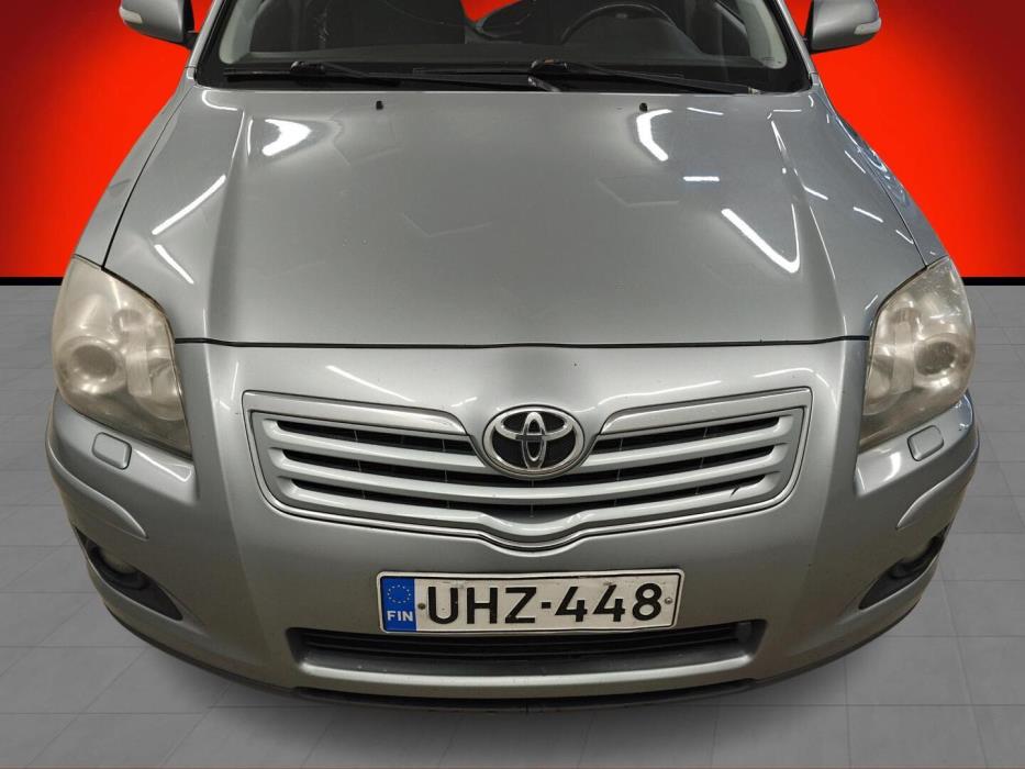 TOYOTA Avensis 2008