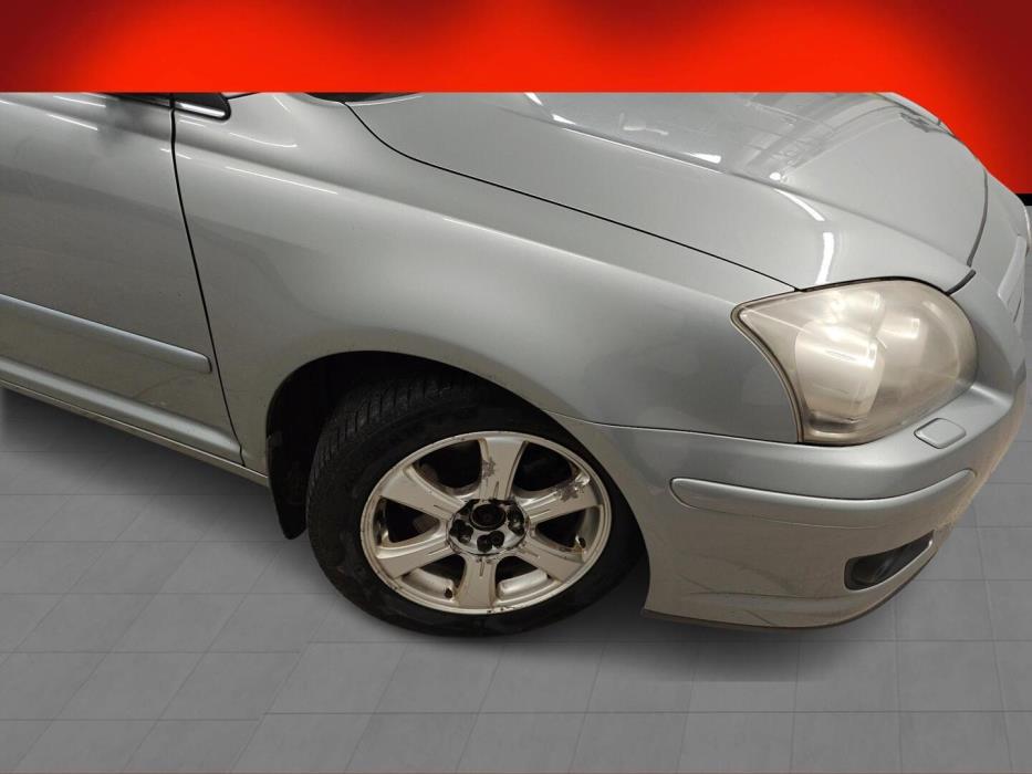 TOYOTA Avensis 2008
