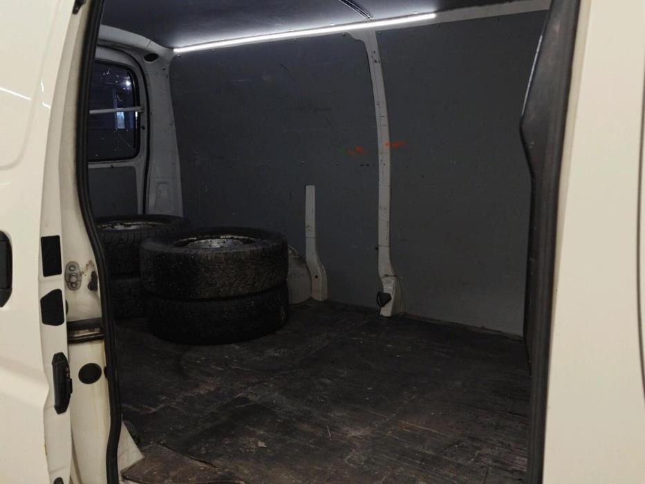 TOYOTA Hiace 2010