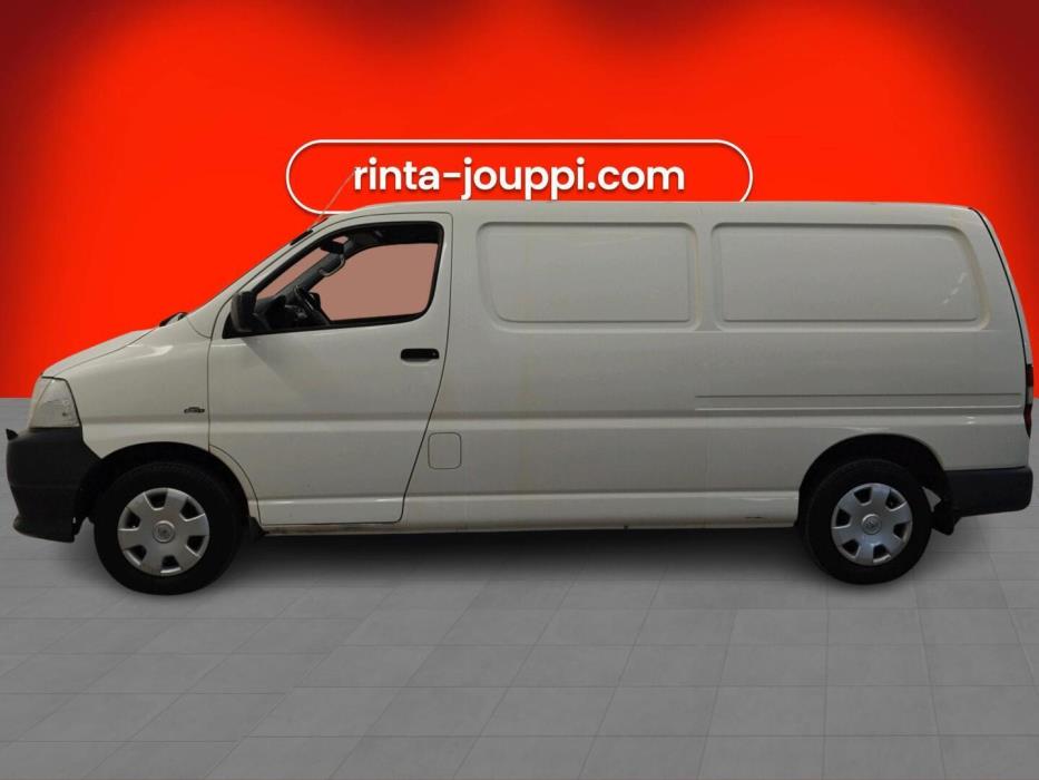 TOYOTA Hiace 2010