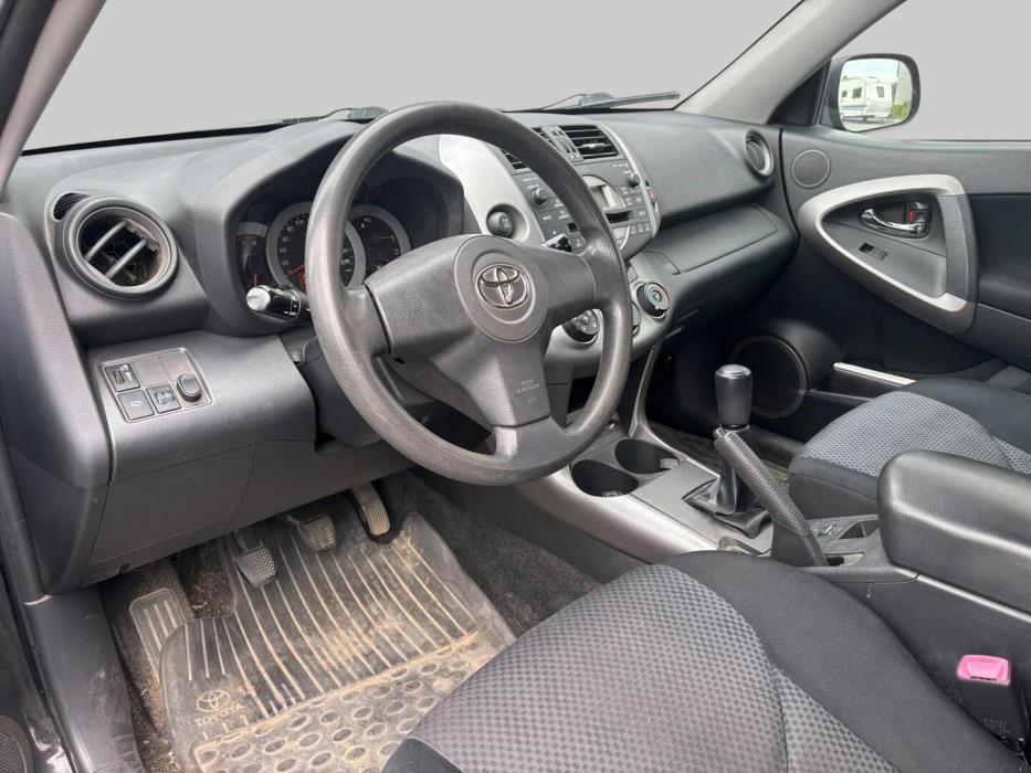 TOYOTA RAV4 2006