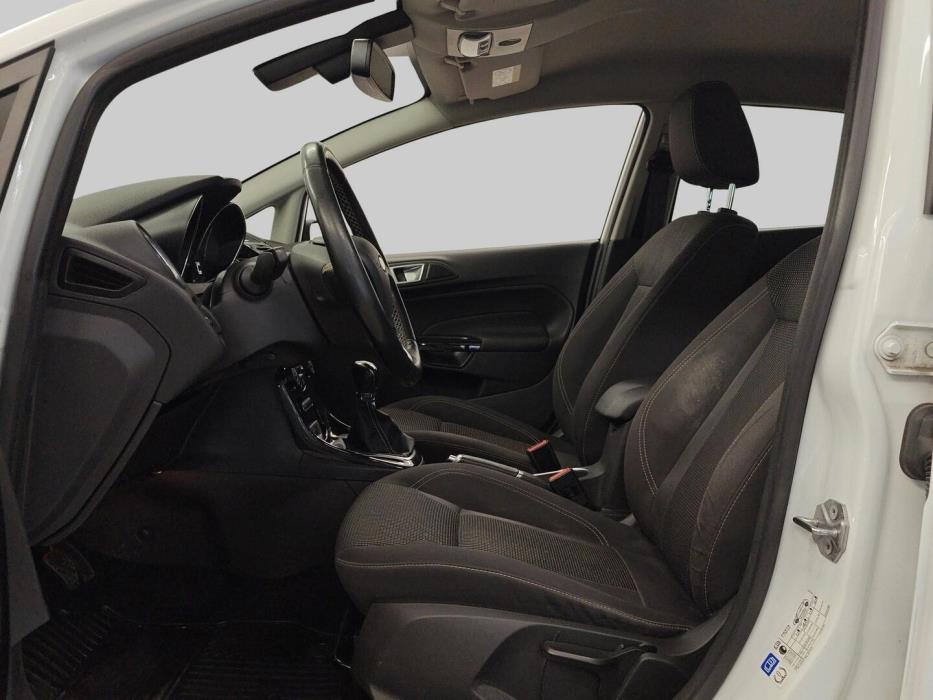 FORD Fiesta 2016