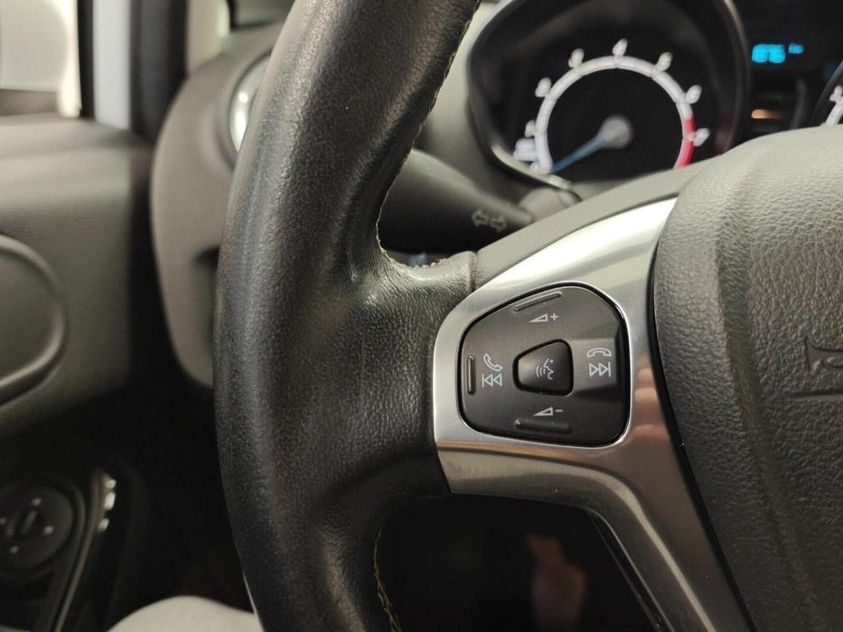 FORD Fiesta 2016
