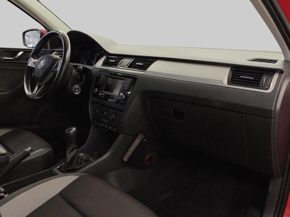 SKODA Rapid 2016
