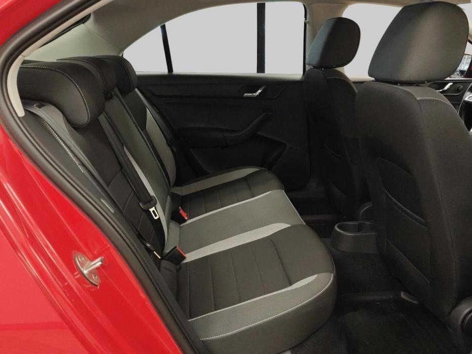 SKODA Rapid 2016