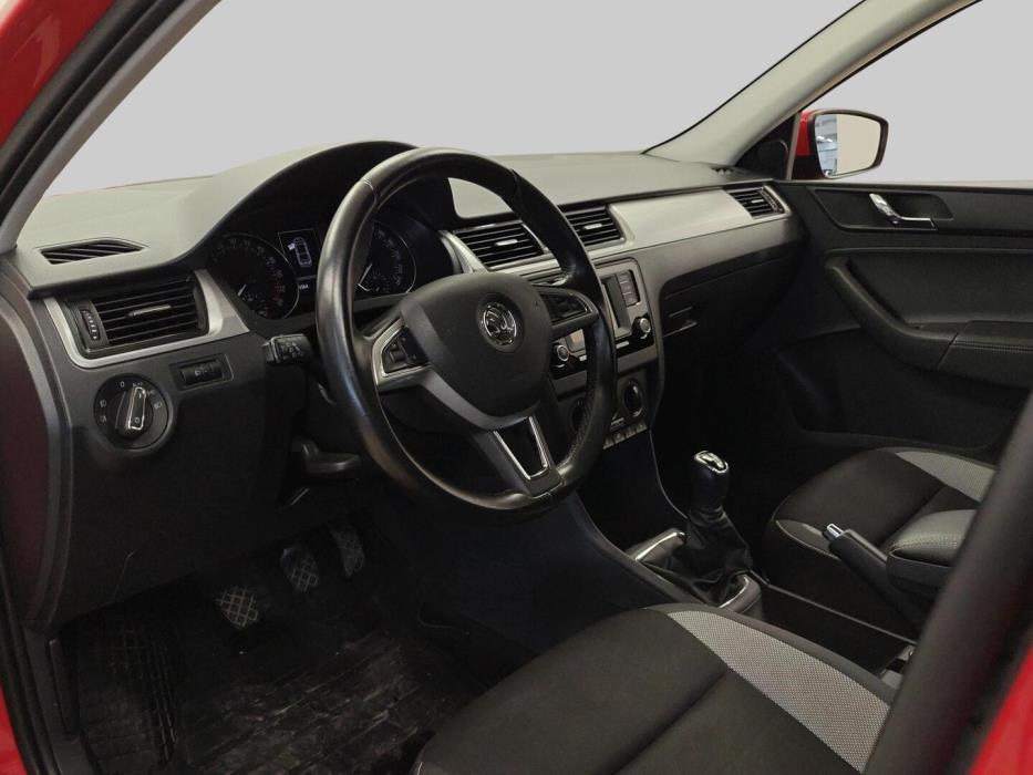 SKODA Rapid 2016