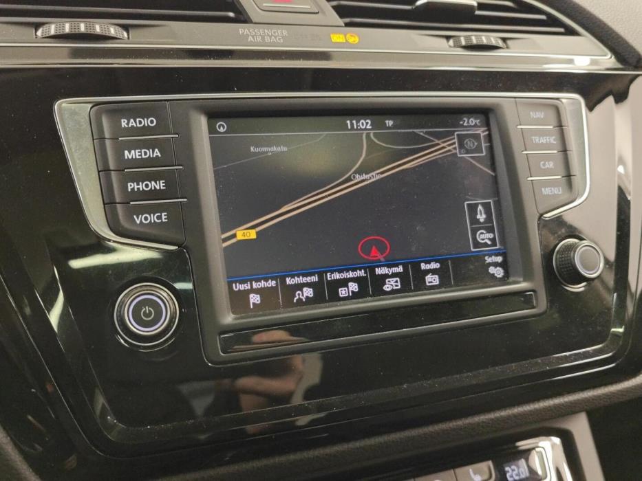 VOLKSWAGEN Touran 2017