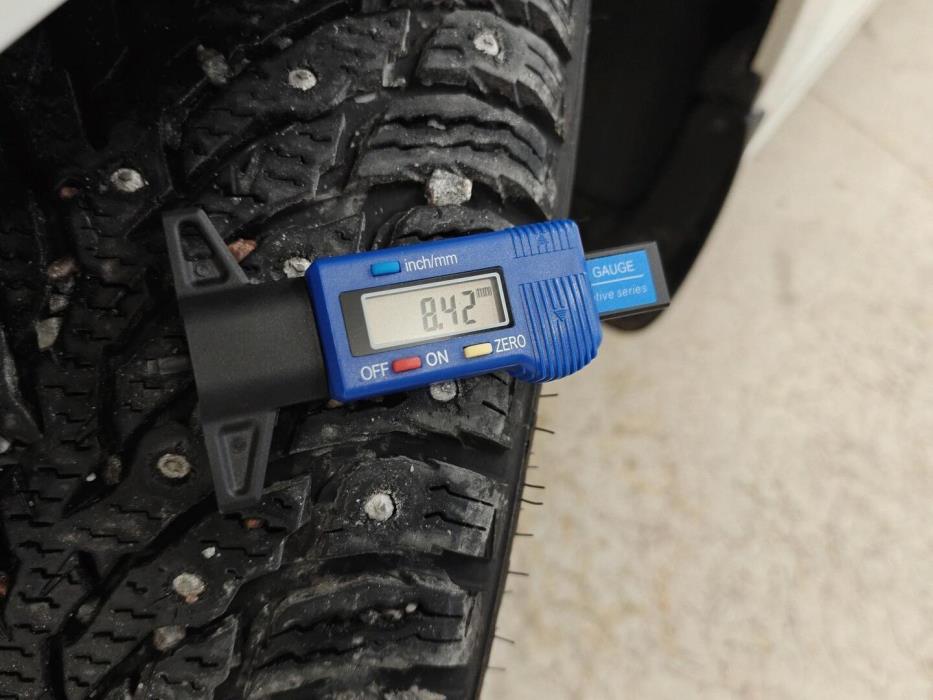 VOLKSWAGEN Touran 2017