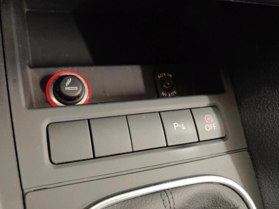 VOLKSWAGEN Jetta 2011